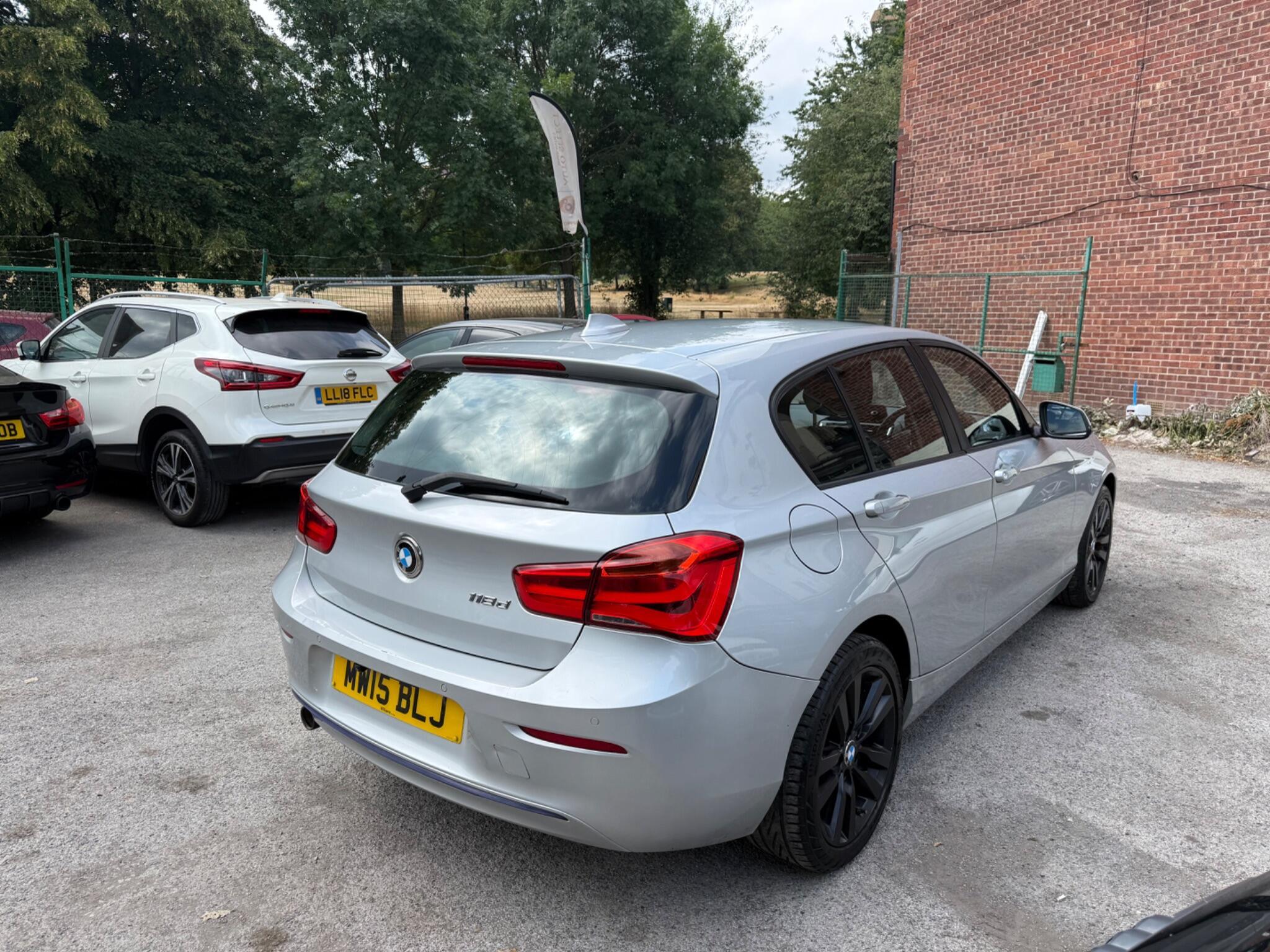 BMW 1 Series - Image 7