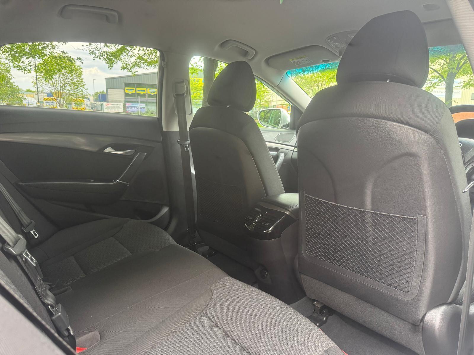 Hyundai i40 - Image 19
