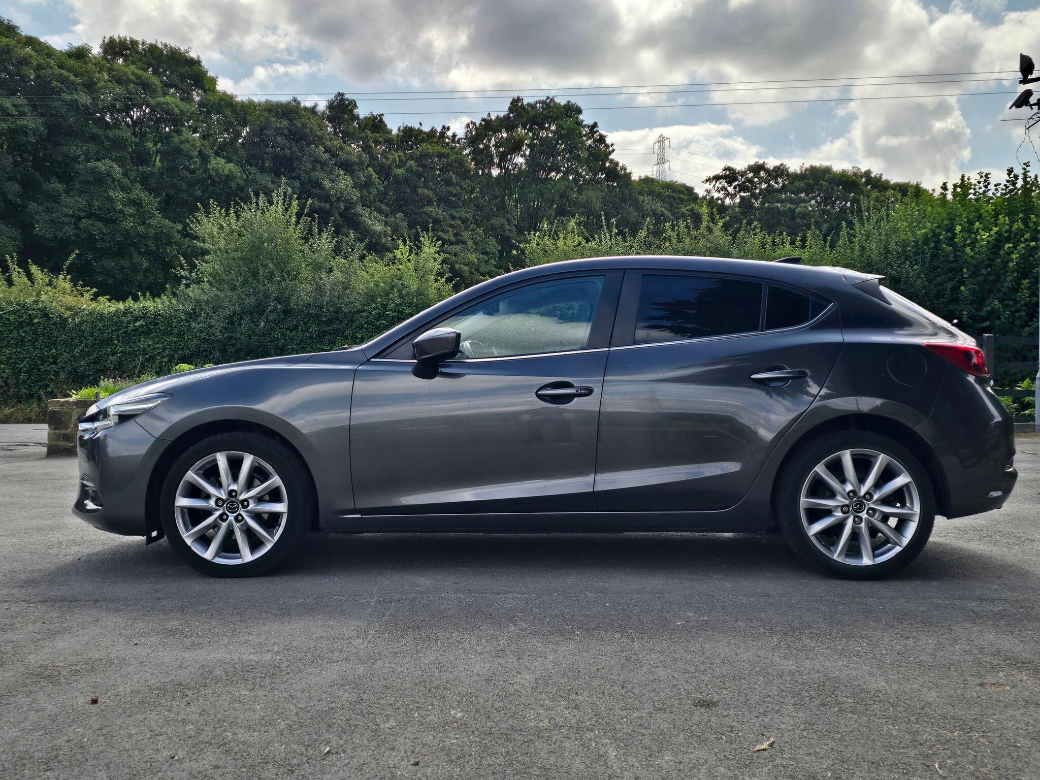 Mazda MAZDA3 - Image 16