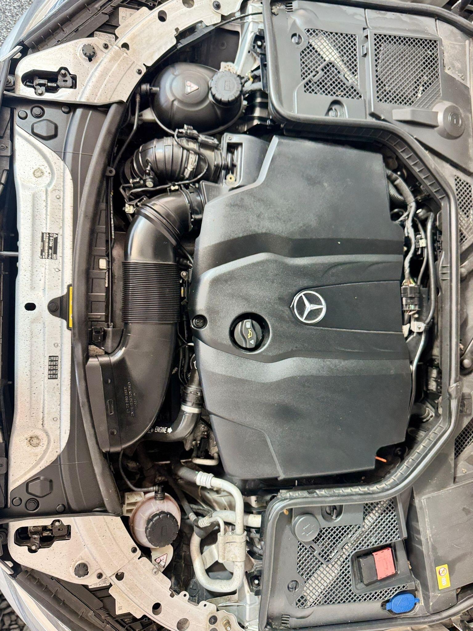 Mercedes C Class - Image 37