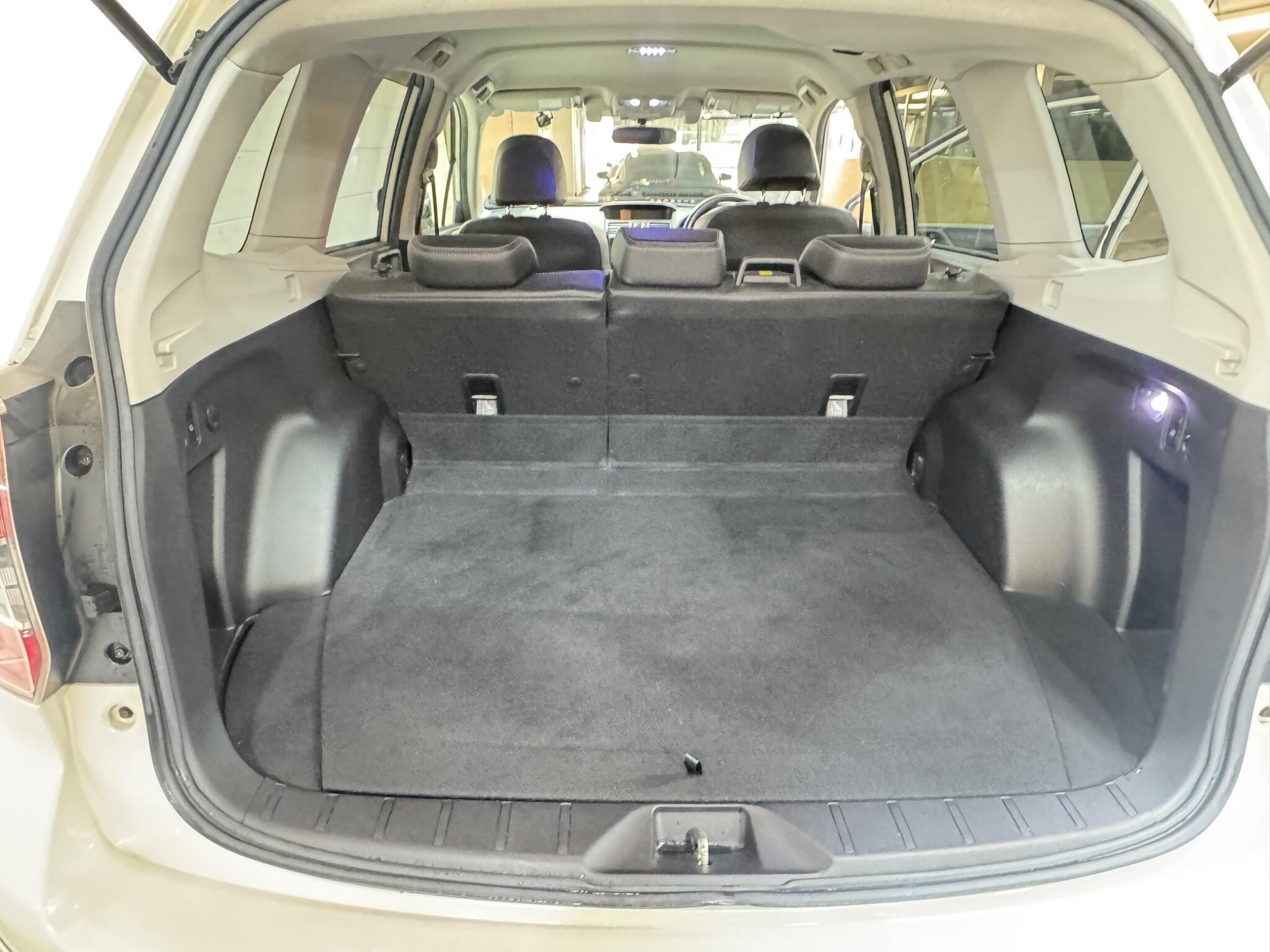 Subaru Forester - Image 13