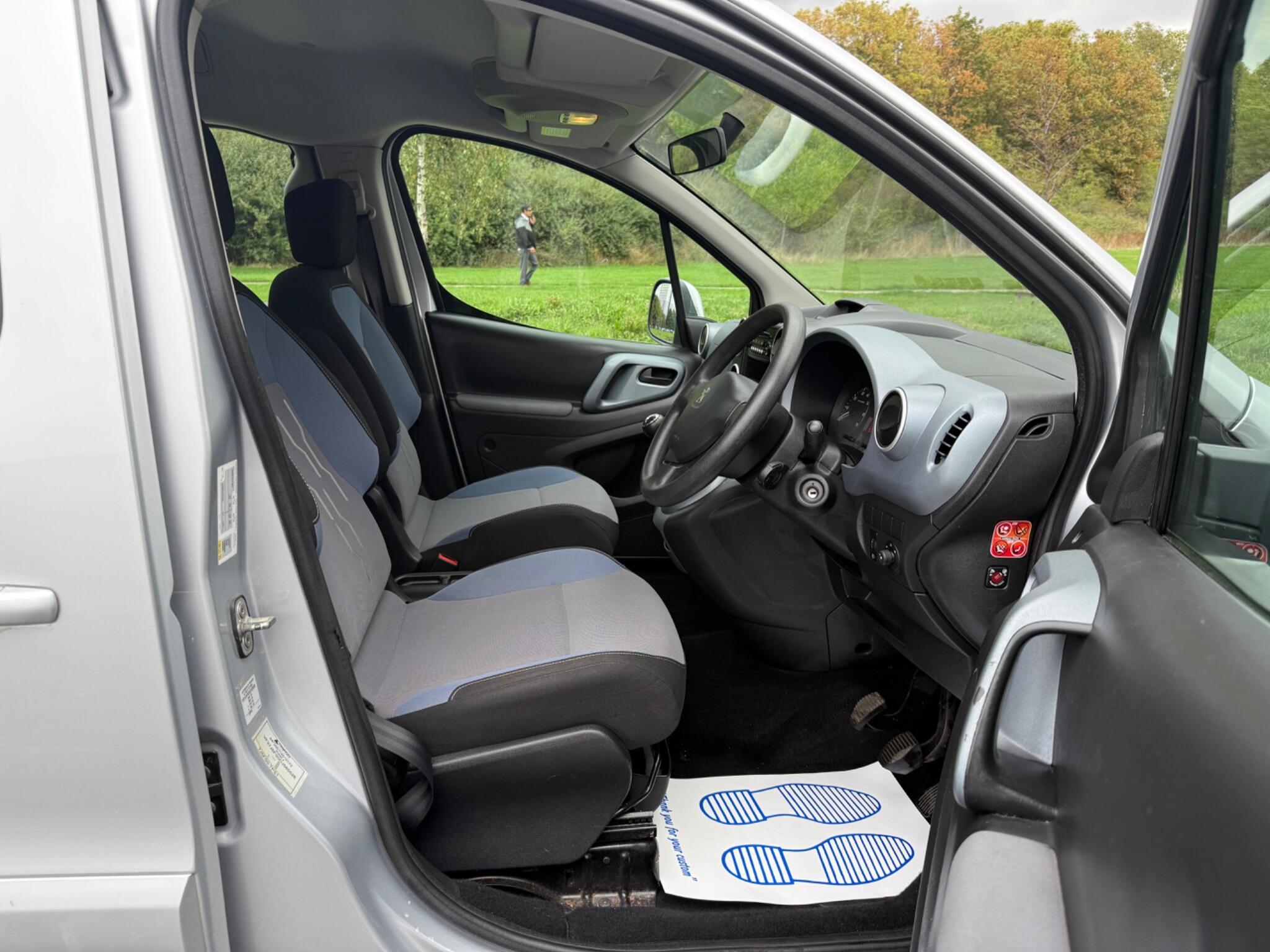 Peugeot Partner Tepee - Image 18