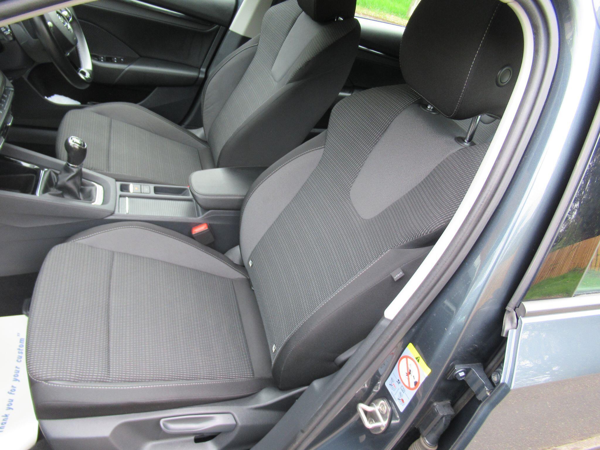 Skoda Octavia - Image 13