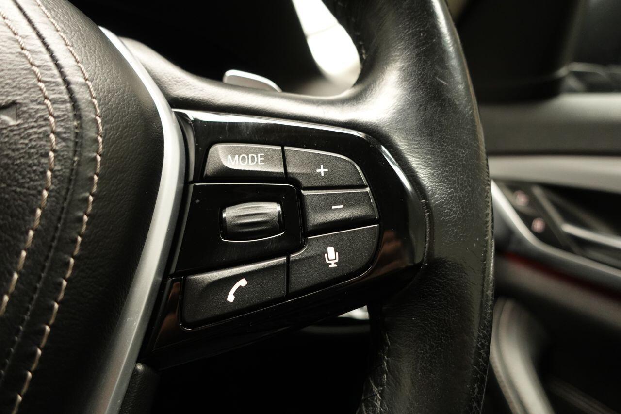 BMW 5 Series - Image 32