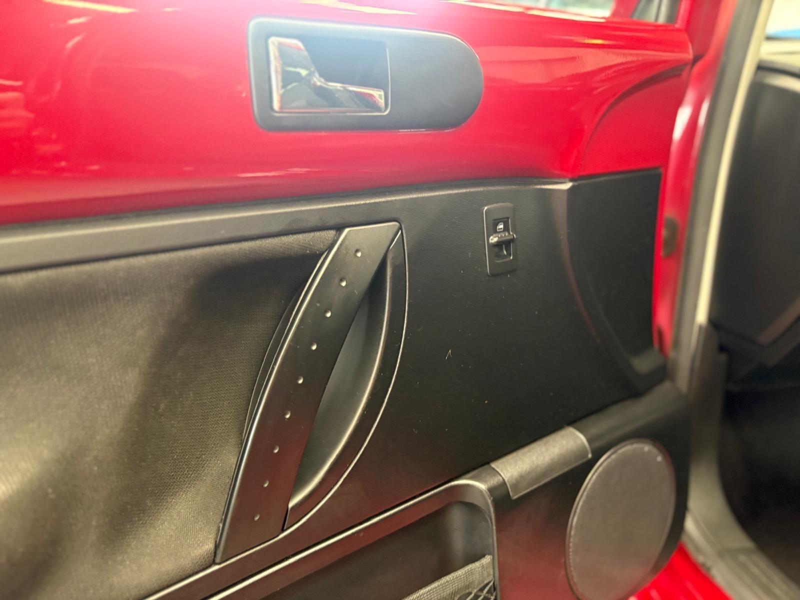 Volkswagen Beetle - Image 19