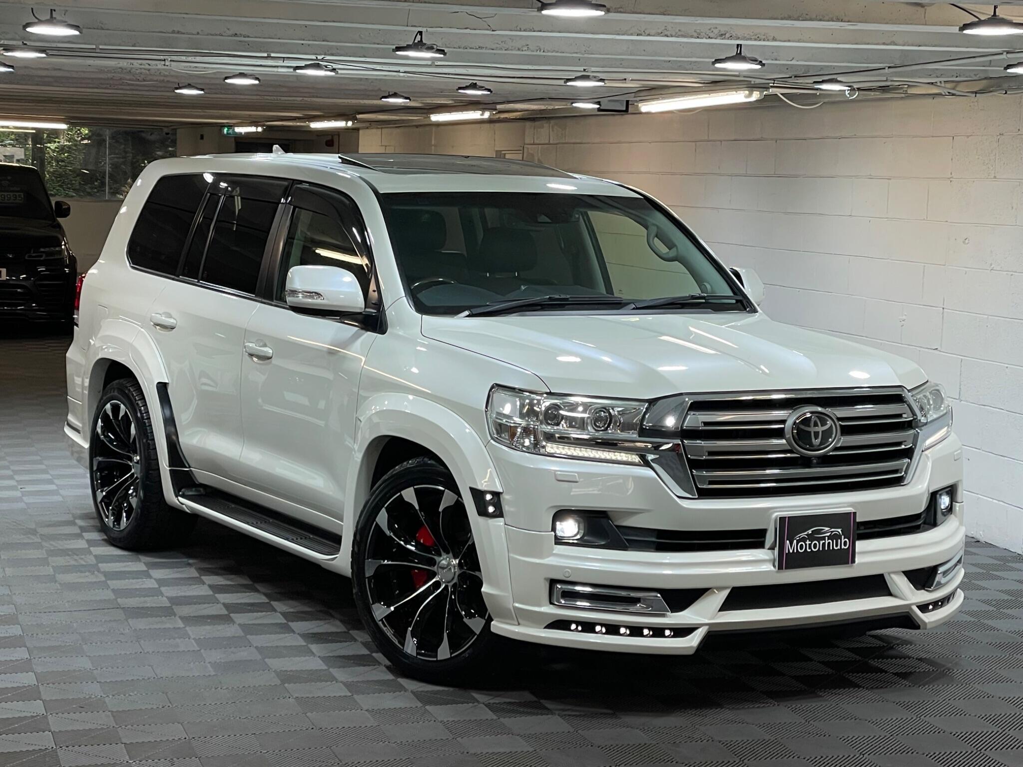 Toyota Land Cruiser - Image 28