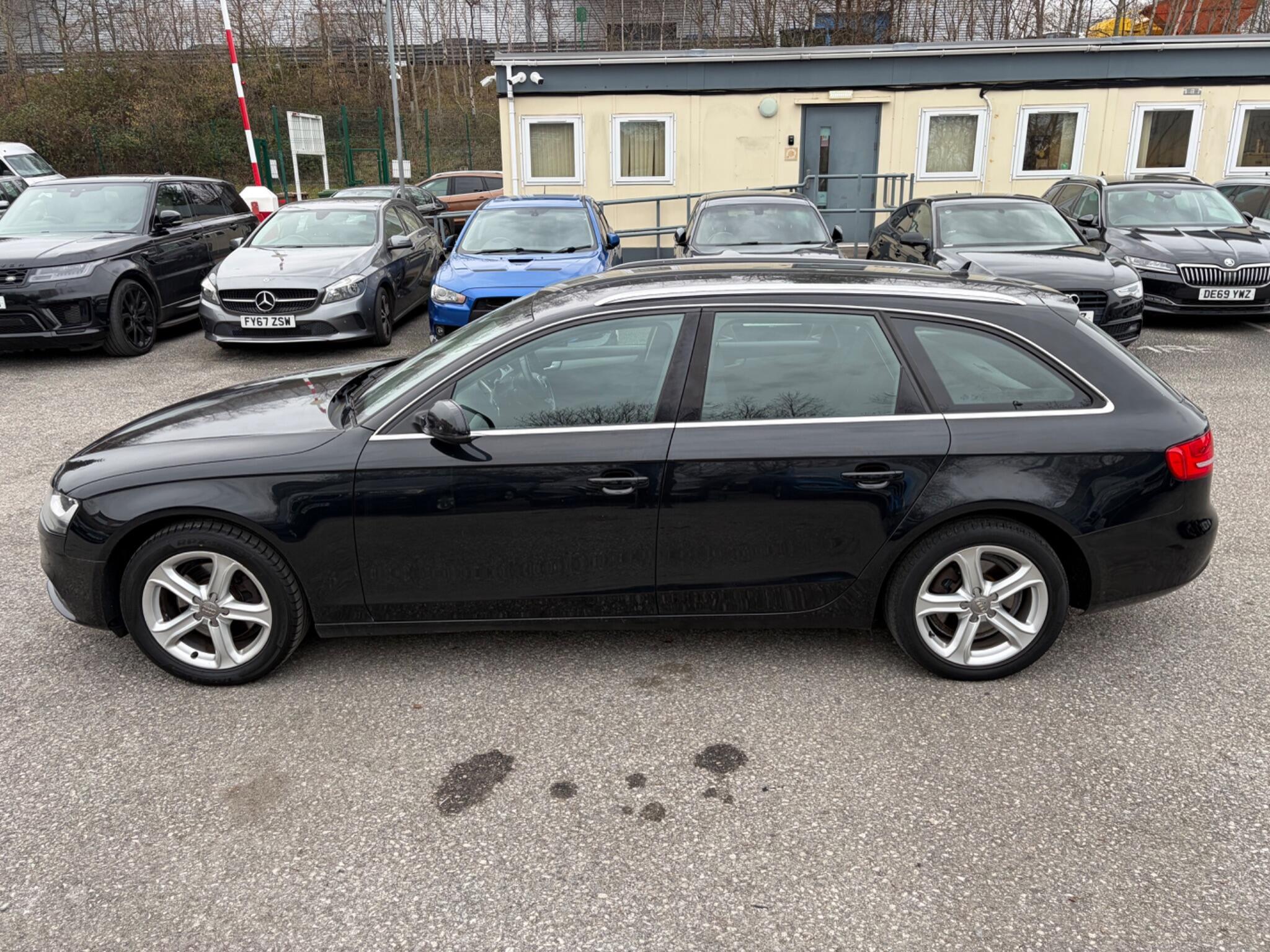 Audi A4 Avant - Image 9