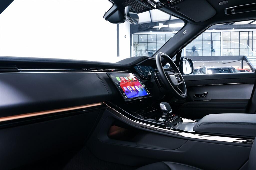 Land Rover RANGE ROVER SPORT - Image 12