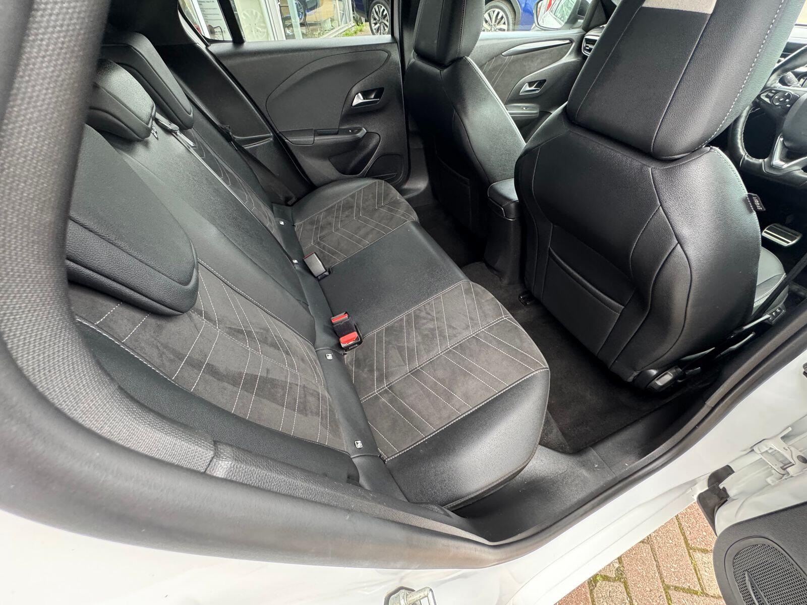 Vauxhall Corsa - Image 9