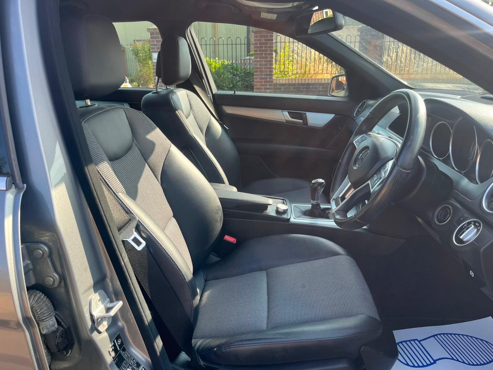Mercedes C Class - Image 11