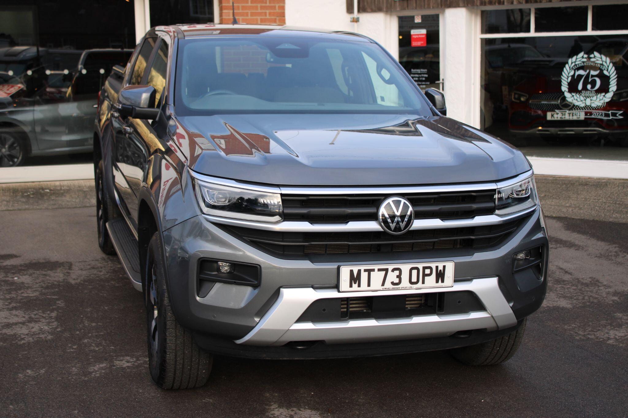 Volkswagen Amarok - Image 10