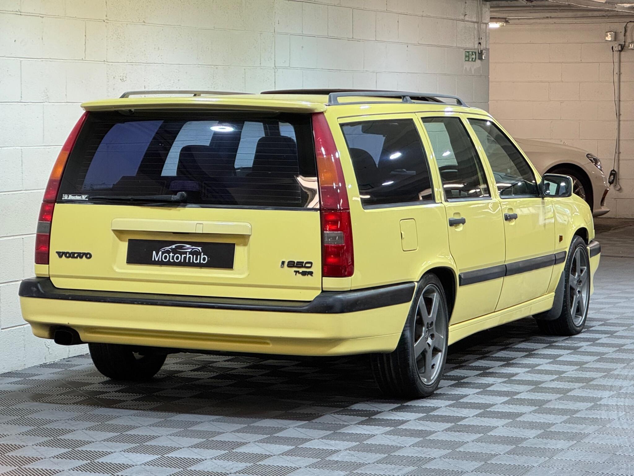 Volvo 850 - Image 4