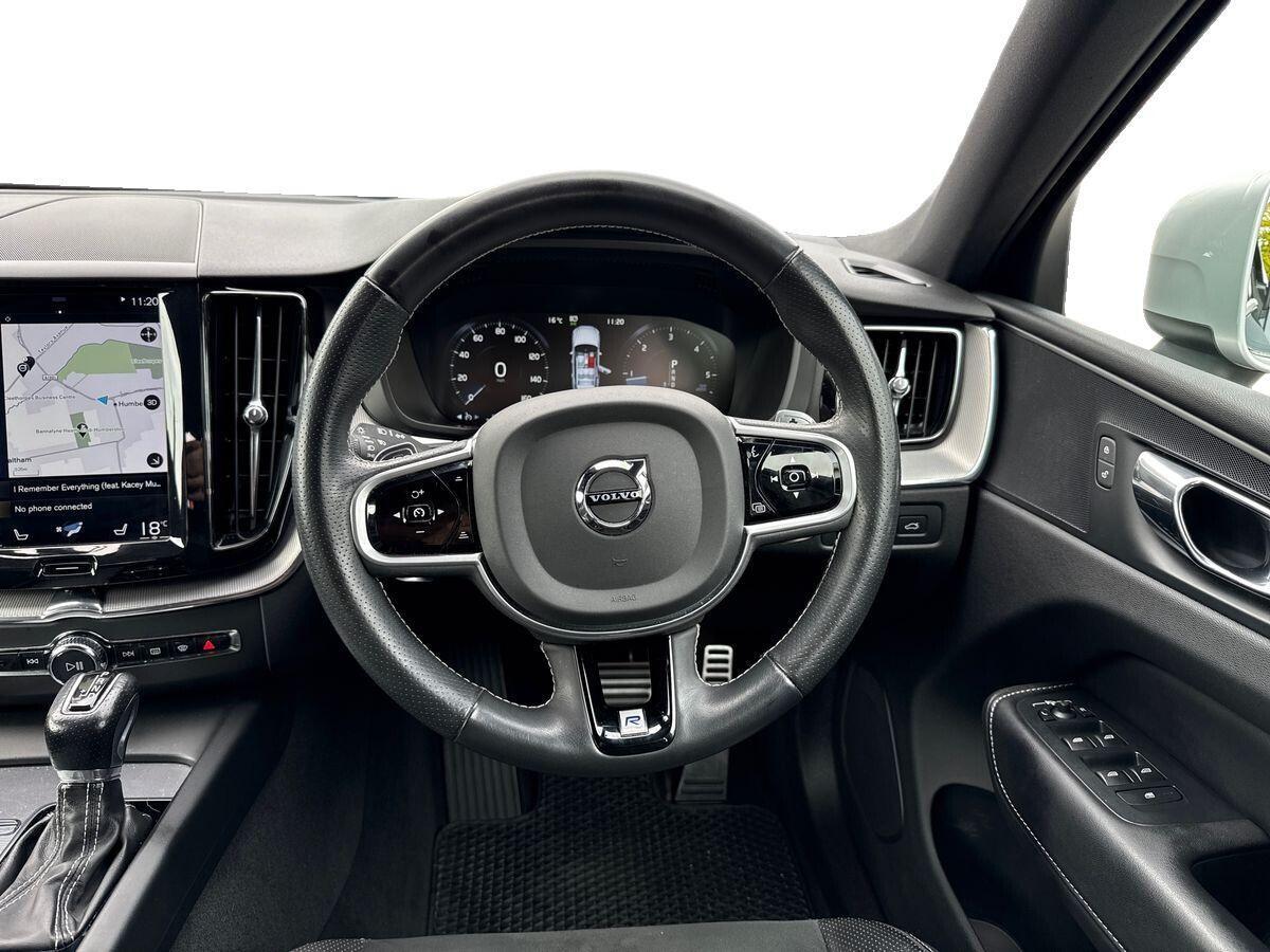 Volvo XC60 - Image 21