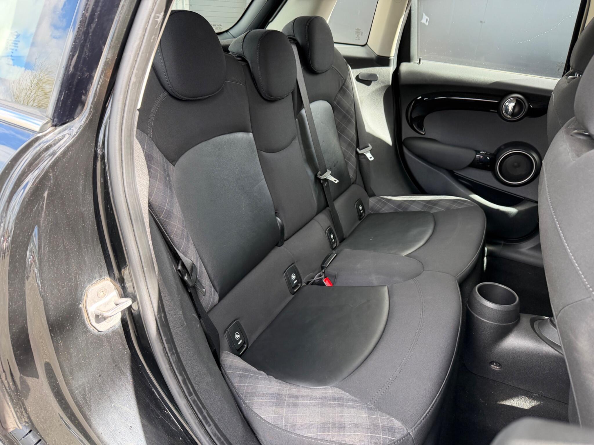 MINI Hatch - Image 16