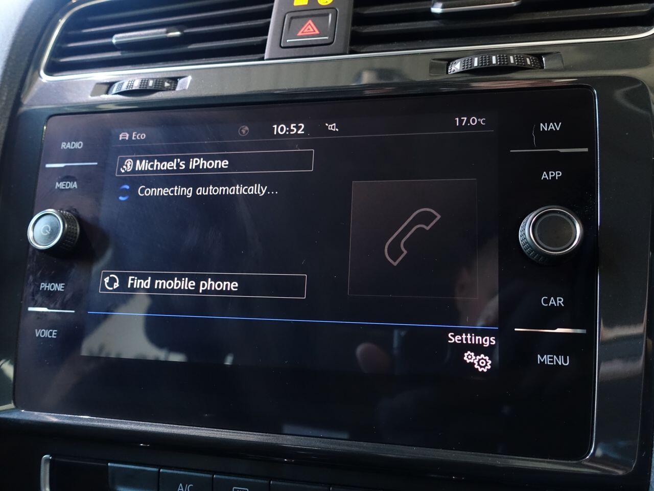 Volkswagen Golf - Image 36