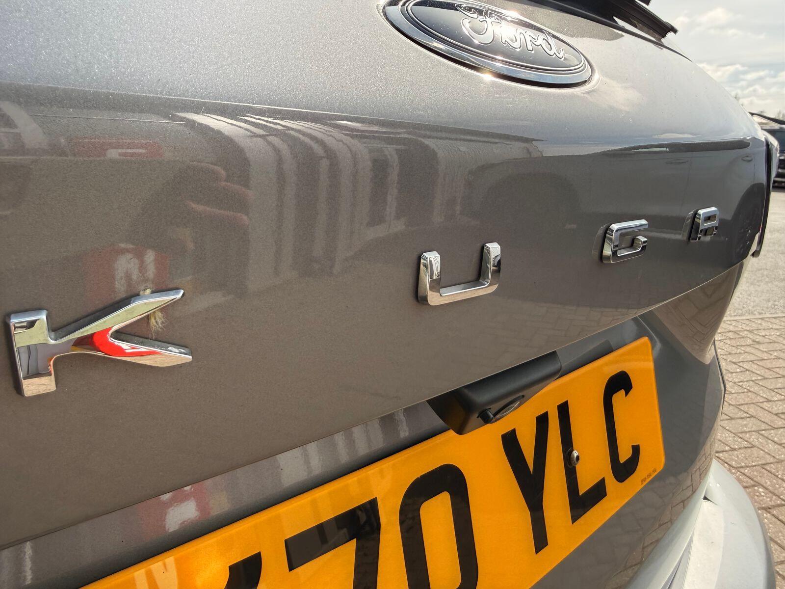 Ford Kuga - Image 14