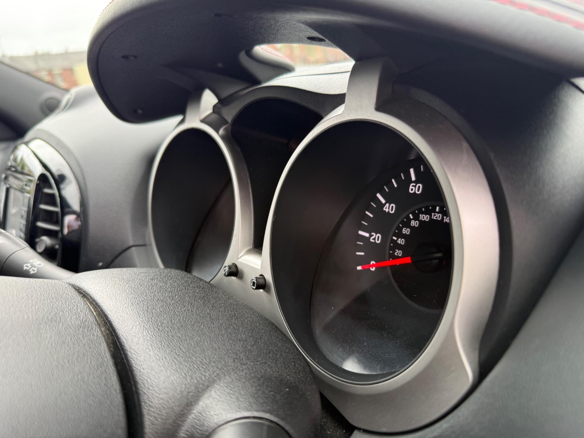 Nissan Juke - Image 11