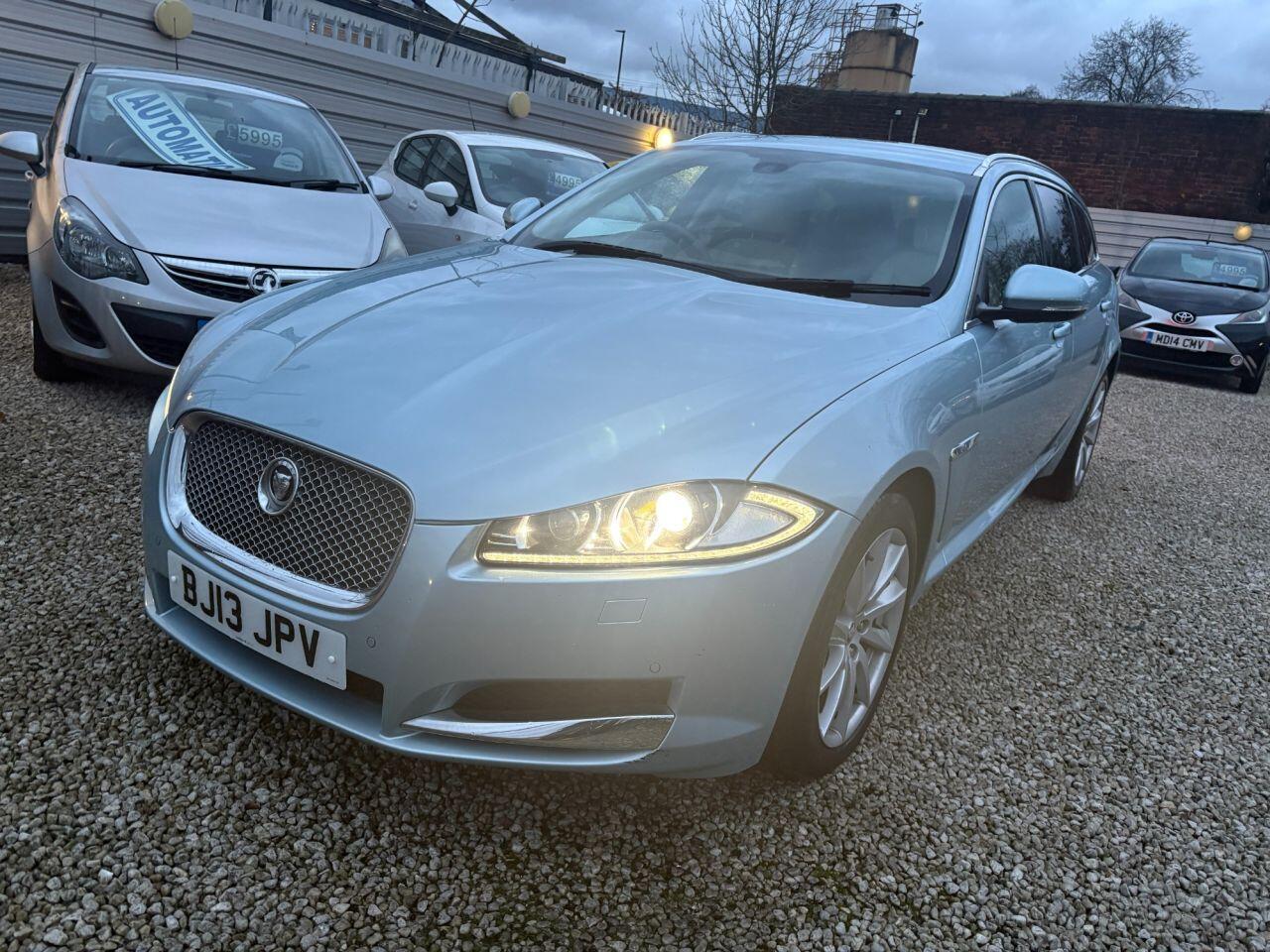 Jaguar XF - Image 6
