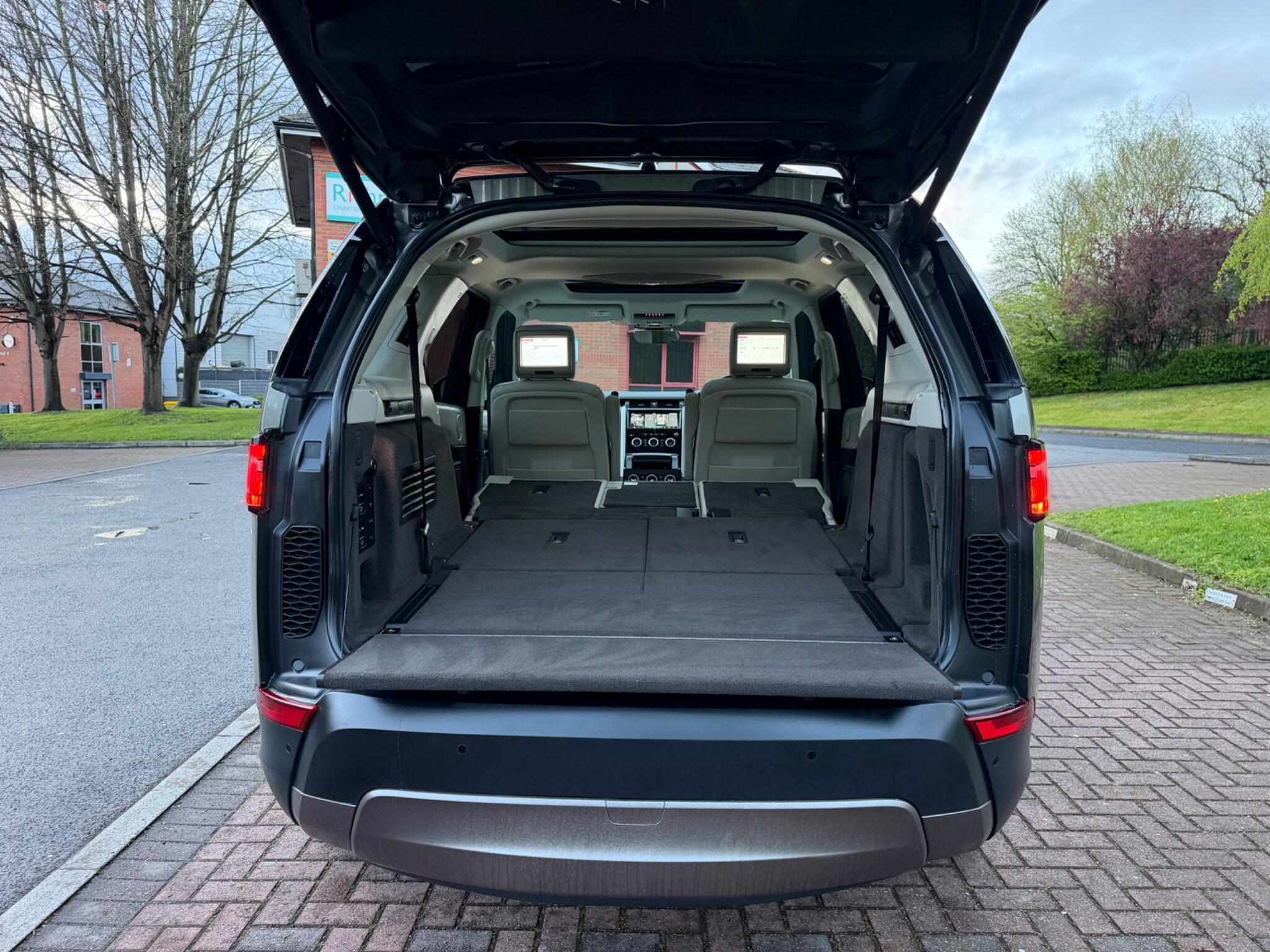 Land Rover Discovery - Image 57