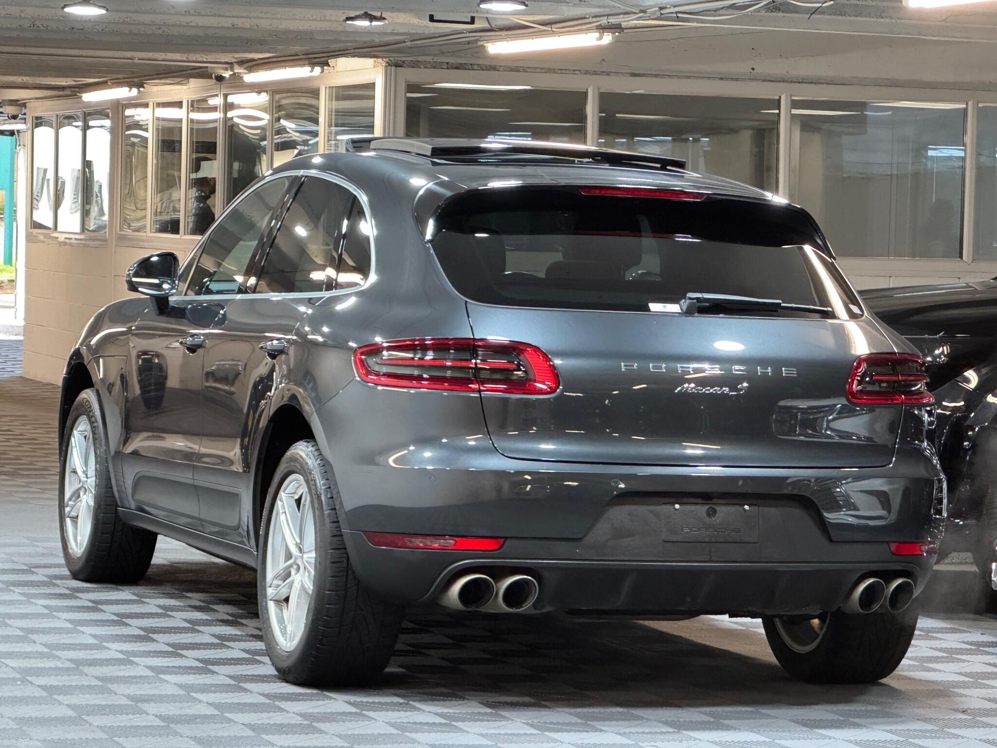 Porsche Macan - Image 3
