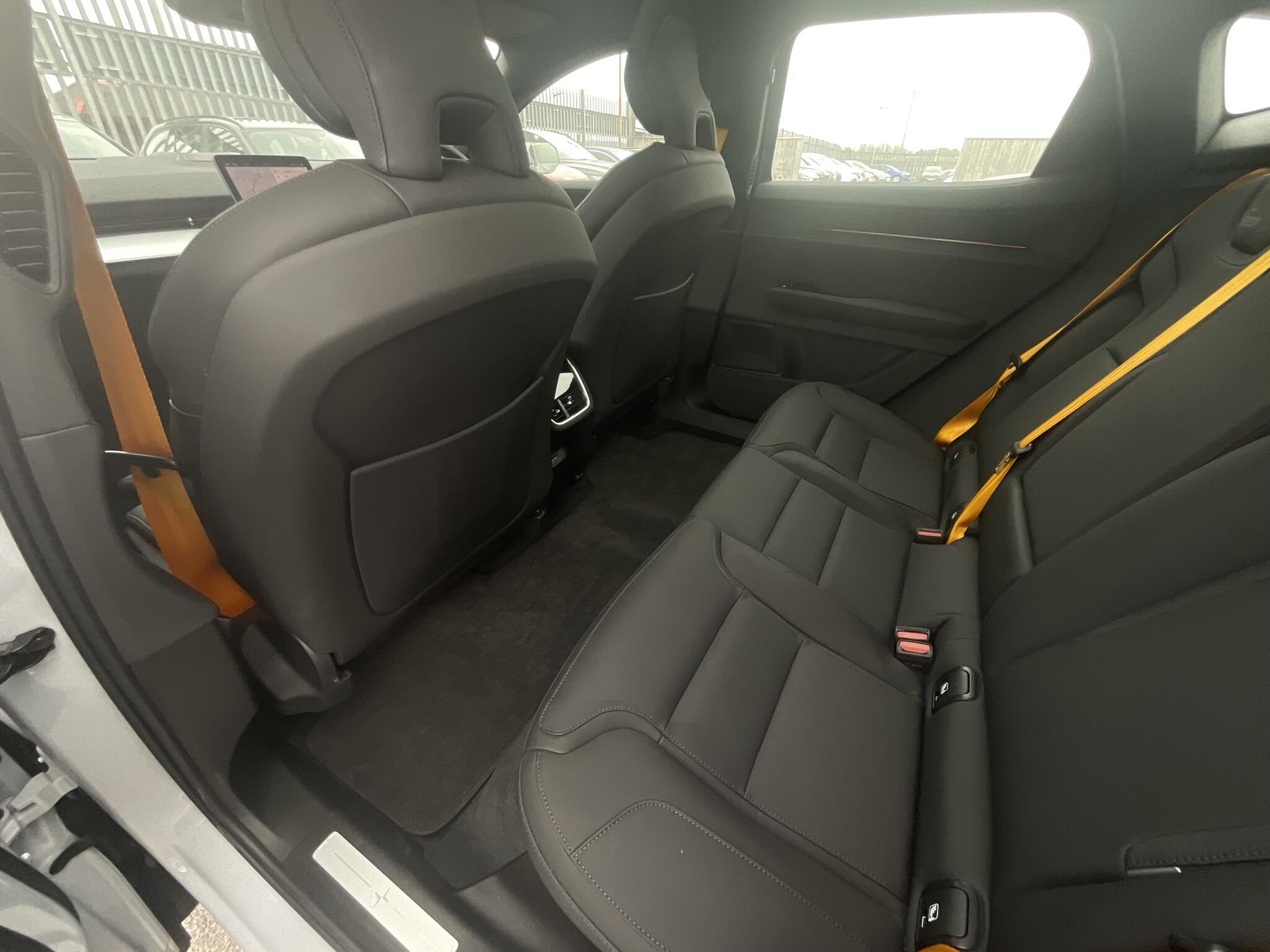 Polestar Polestar 3 - Image 13