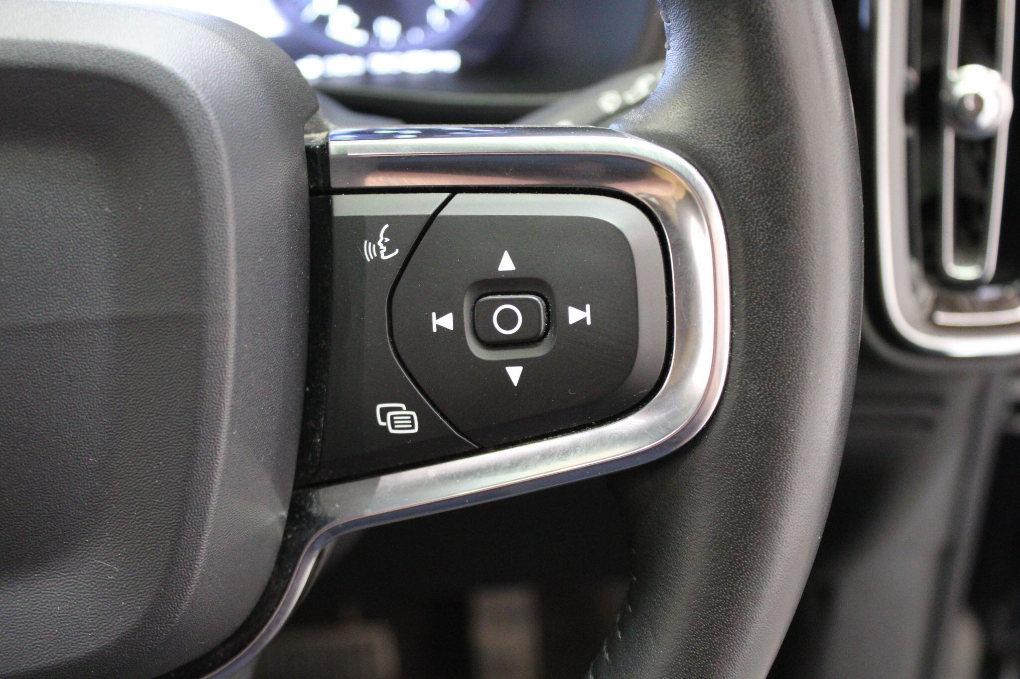 Volvo XC40 - Image 26