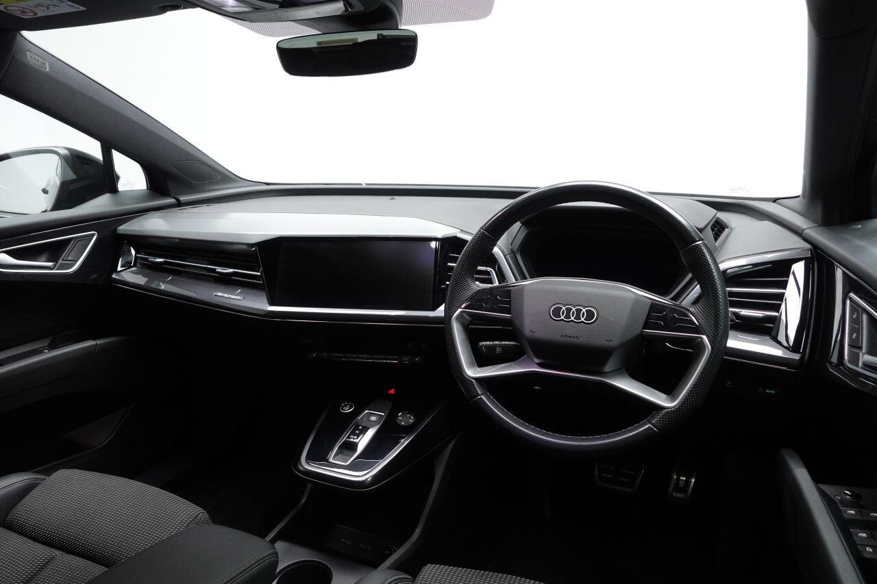 Audi Q4 E-Tron - Image 15