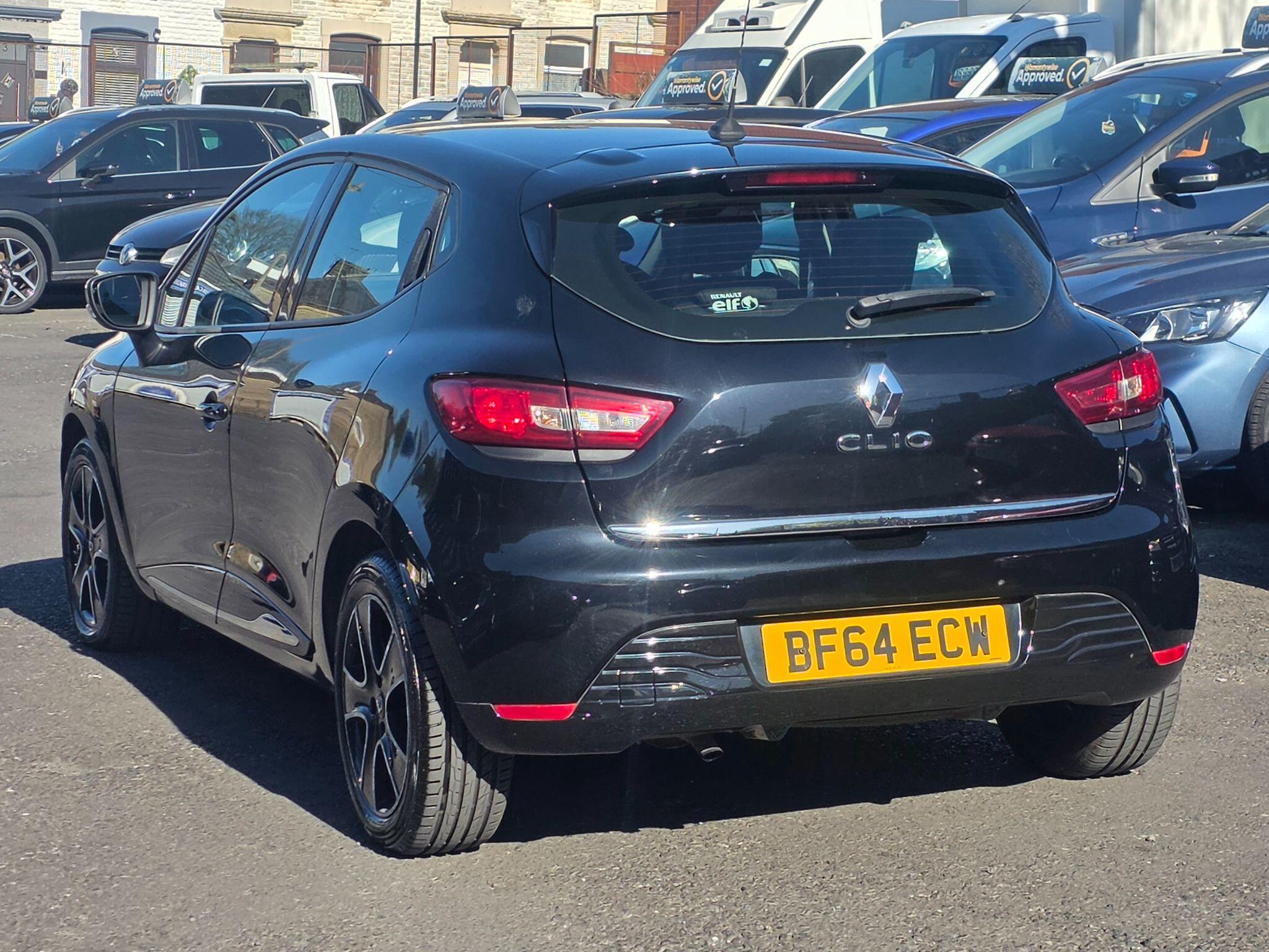 Renault Clio - Image 5