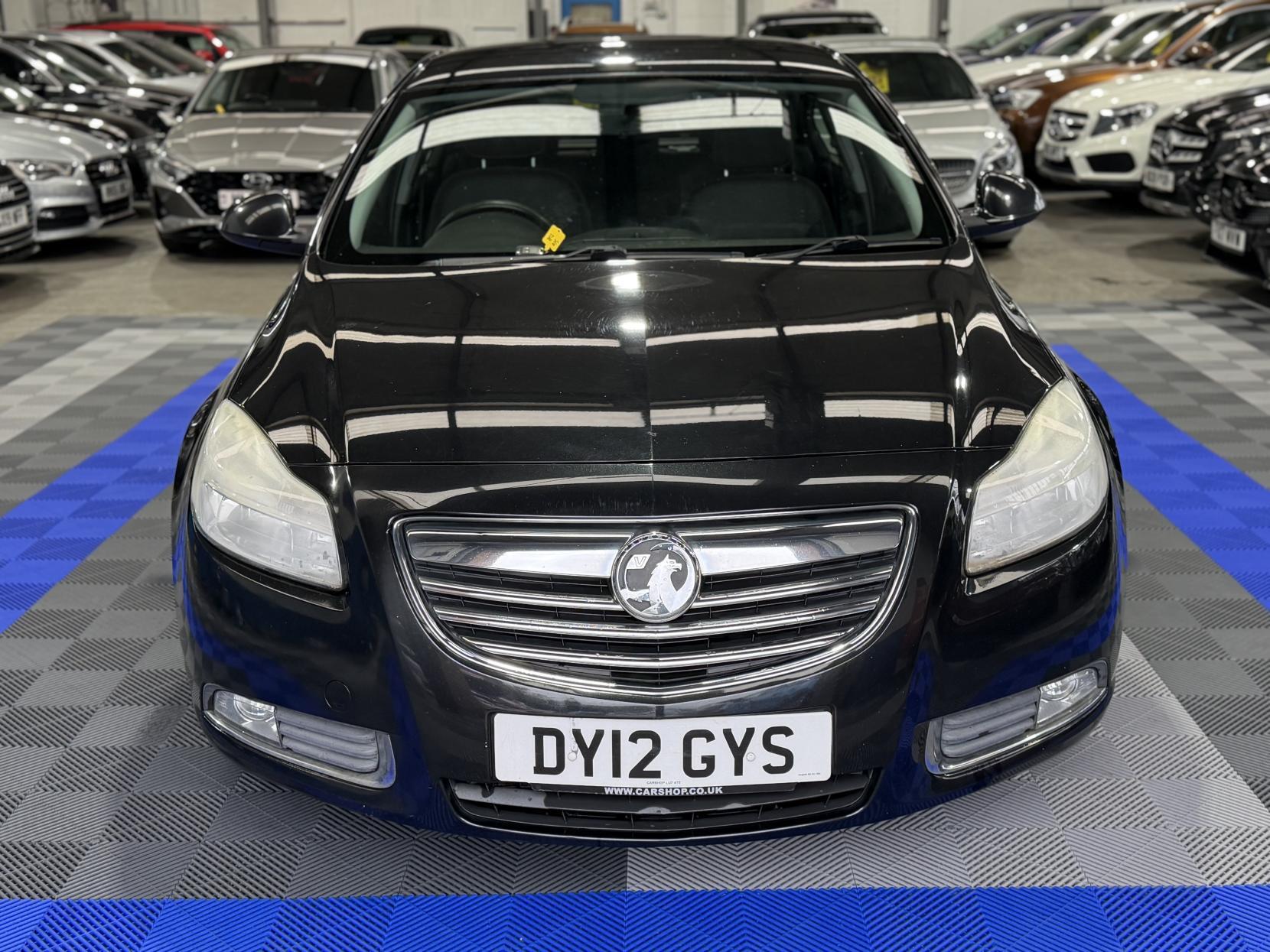 Vauxhall Insignia - Image 2