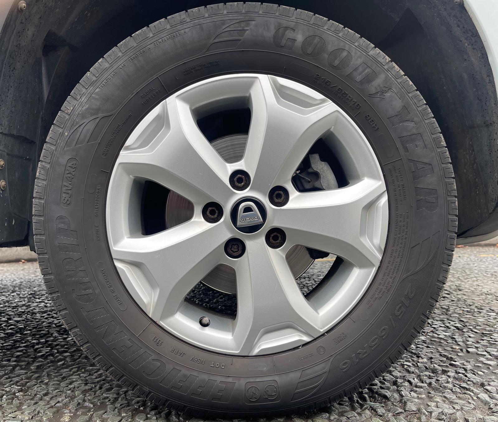 Dacia Duster - Image 34