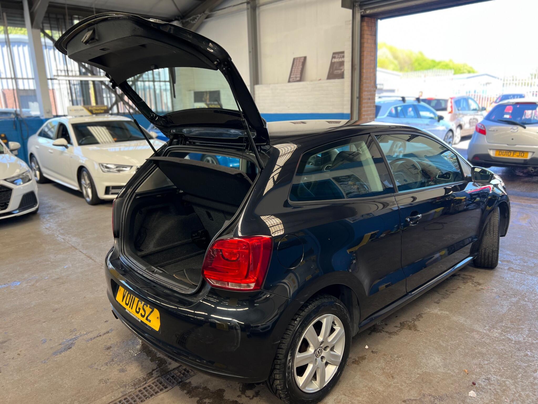 Volkswagen Polo - Image 17