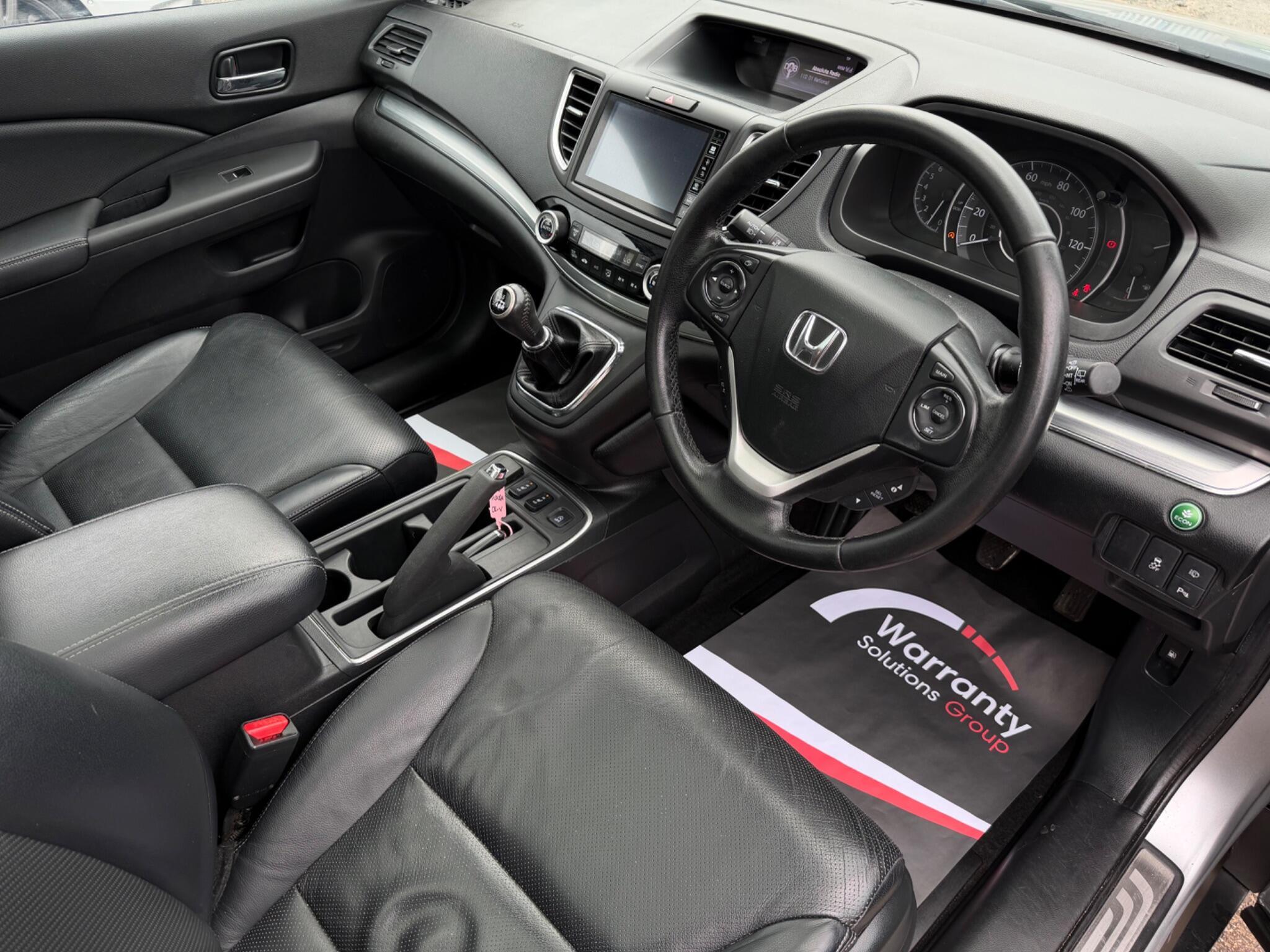 Honda CR-V - Image 30