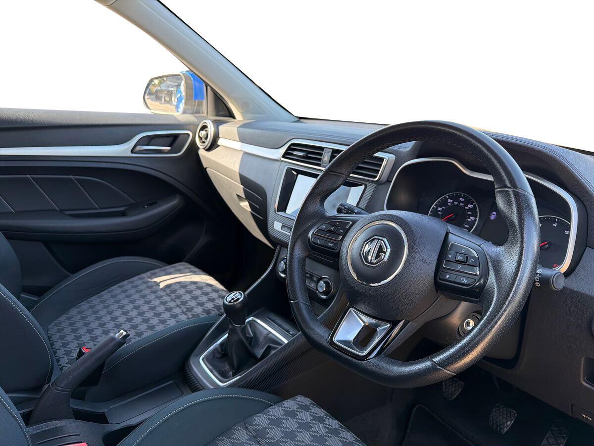 MG MG ZS - Image 19