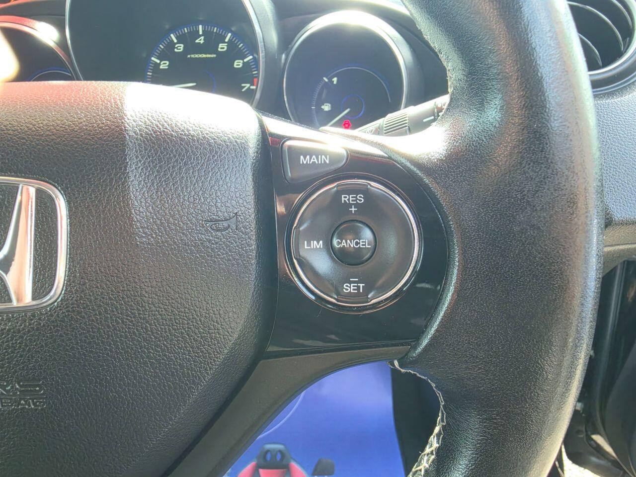 Honda Civic - Image 18