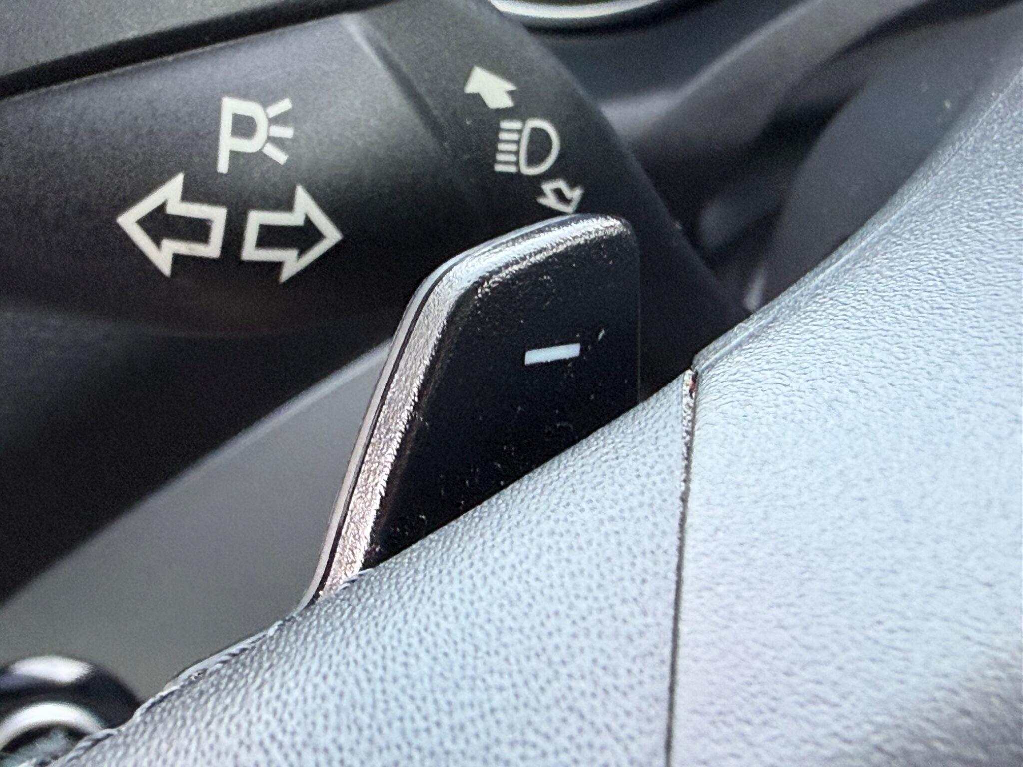 Ford Kuga - Image 54