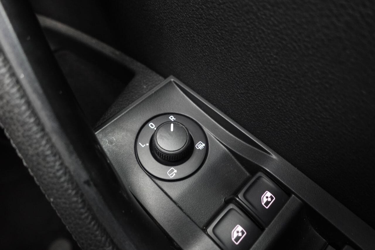 Skoda Superb - Image 29