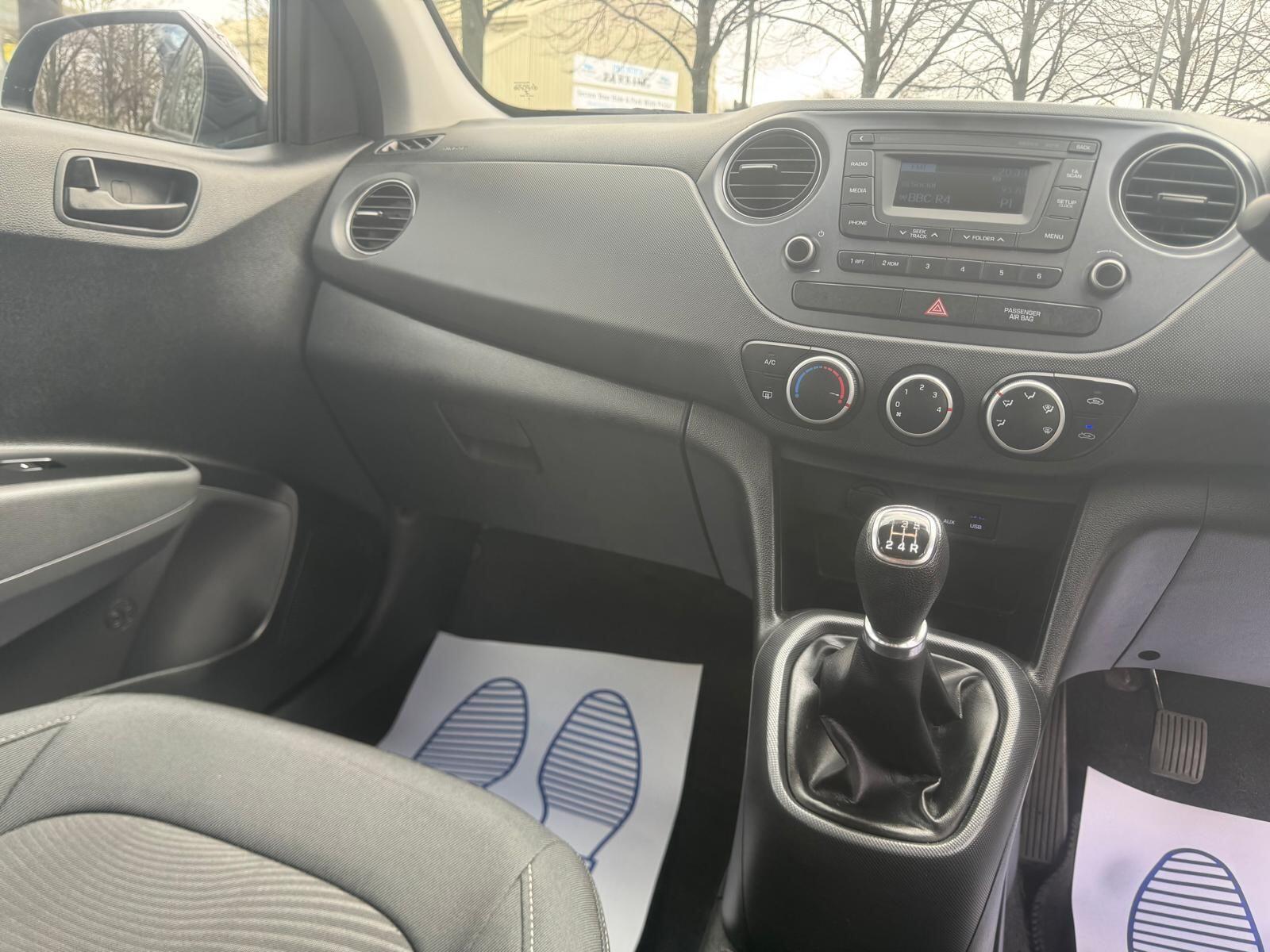 Hyundai i10 - Image 15