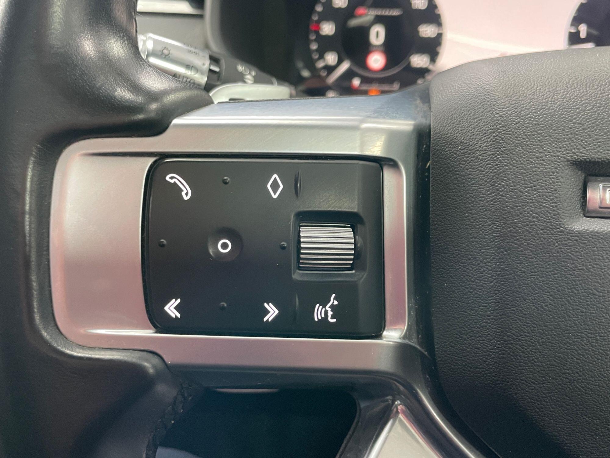 Land Rover Discovery - Image 40