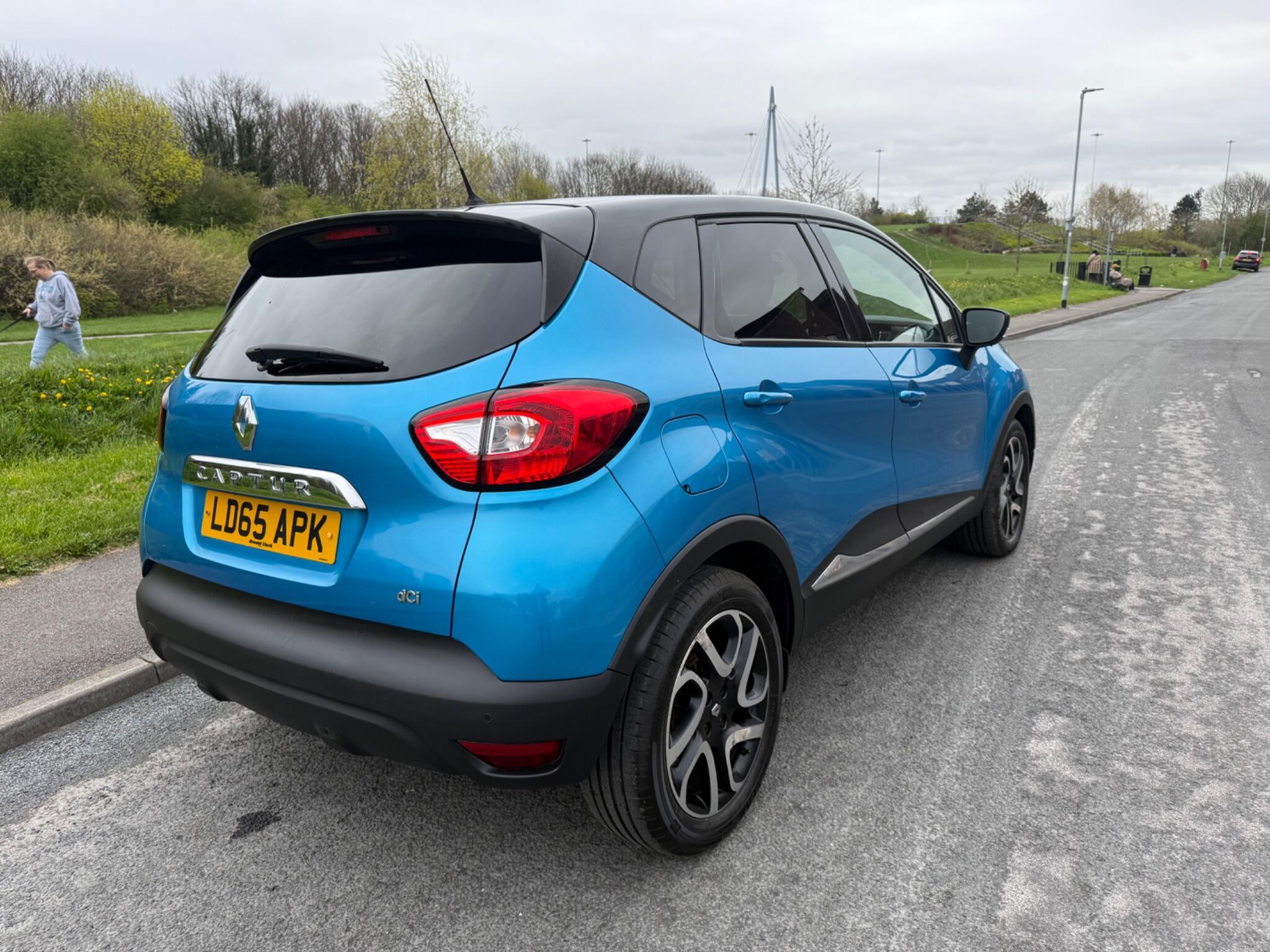 Renault Captur - Image 3