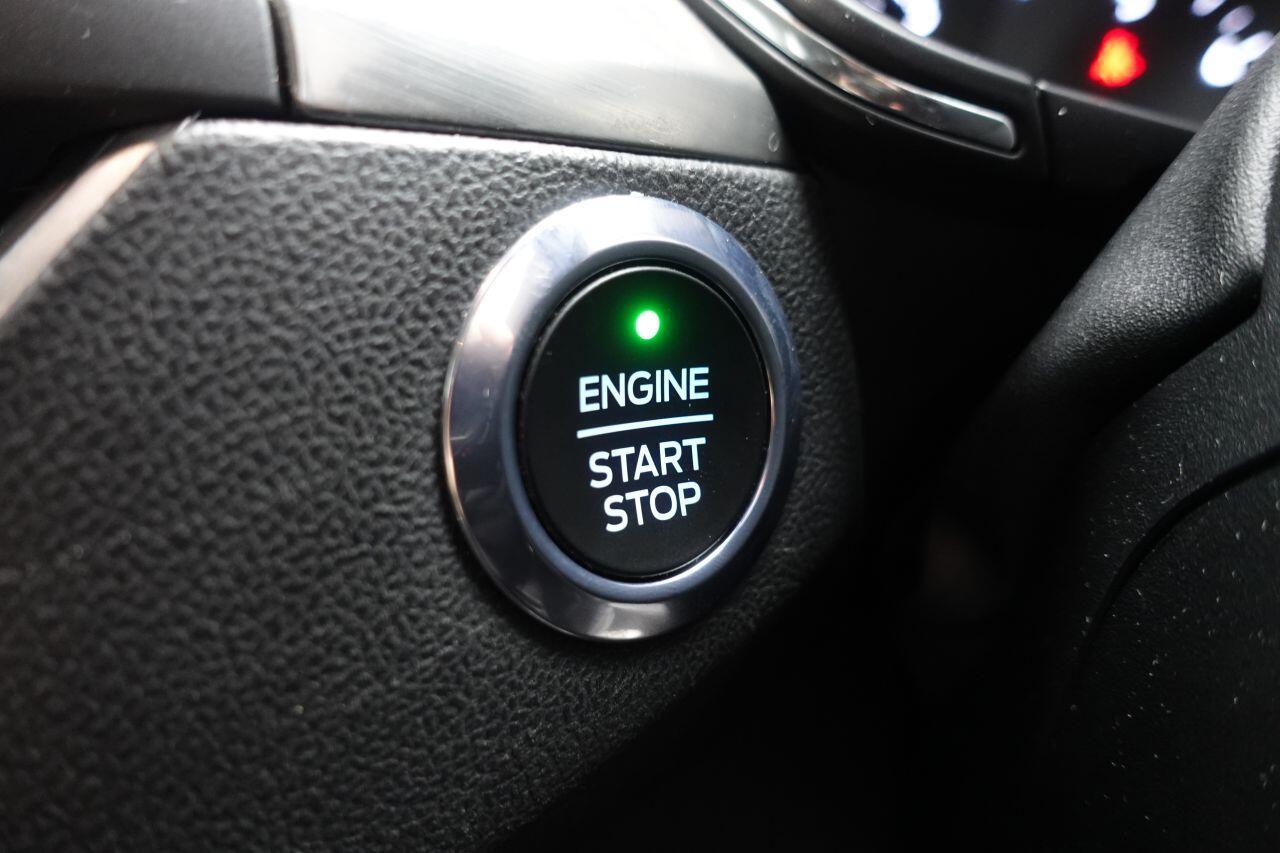 Ford Focus - Image 34