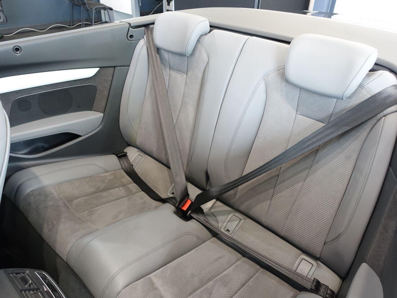 Audi A5 CABRIOLET - Image 16