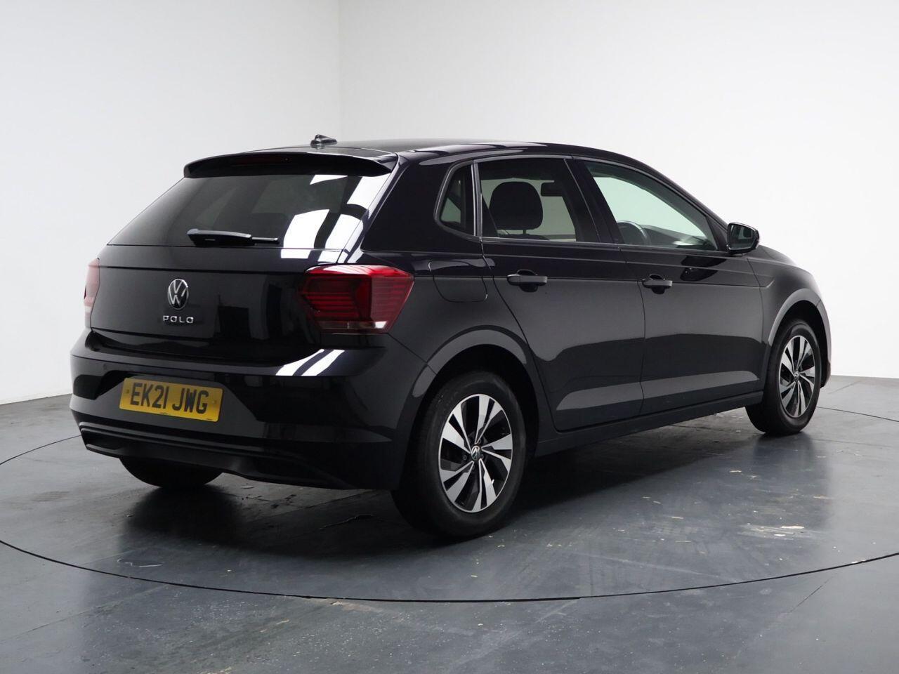 Volkswagen Polo - Image 12