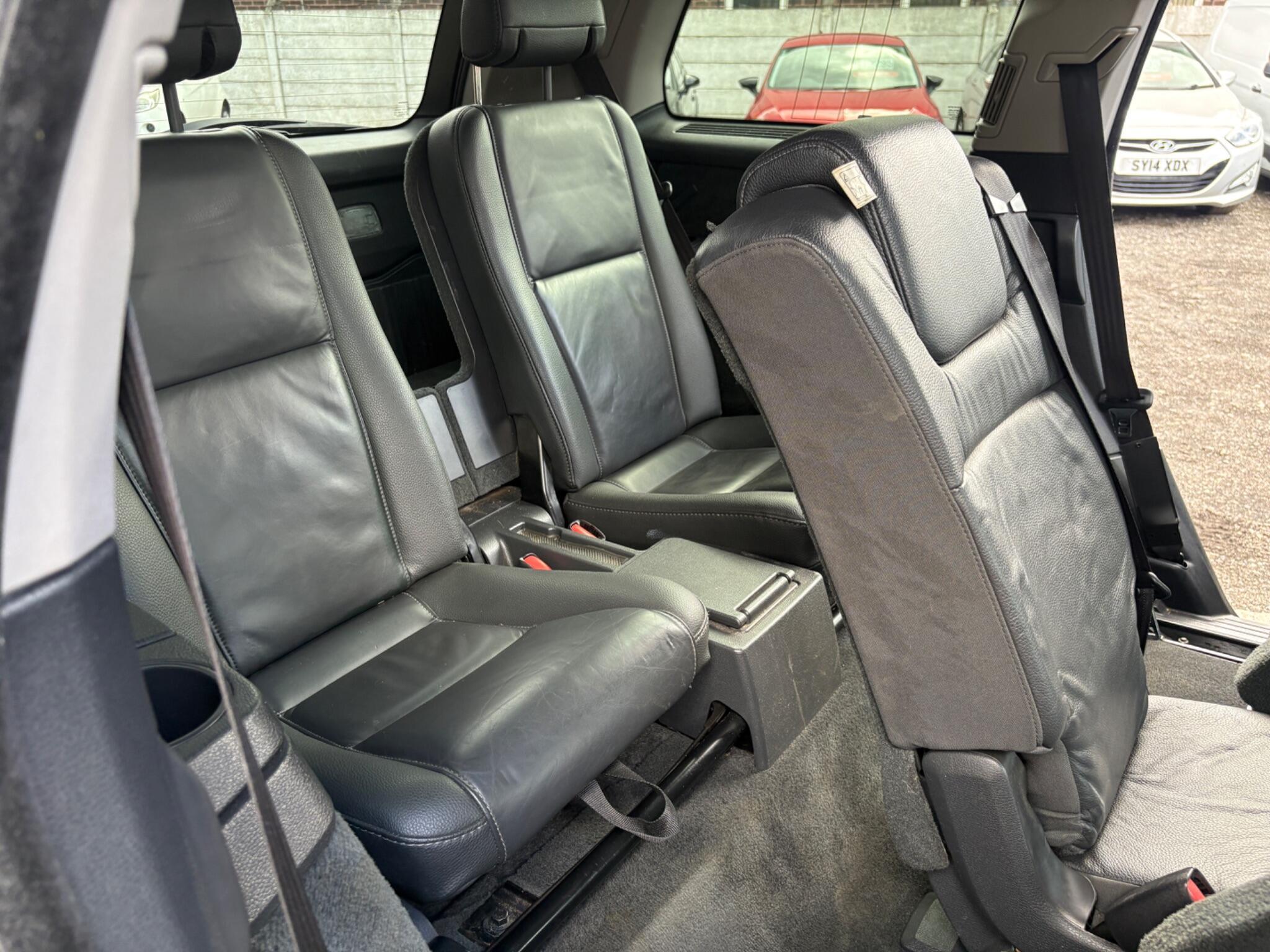 Volvo XC90 - Image 17