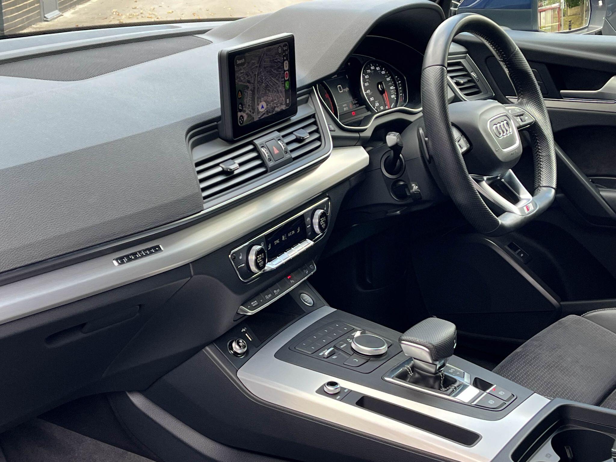 Audi Q5 - Image 5