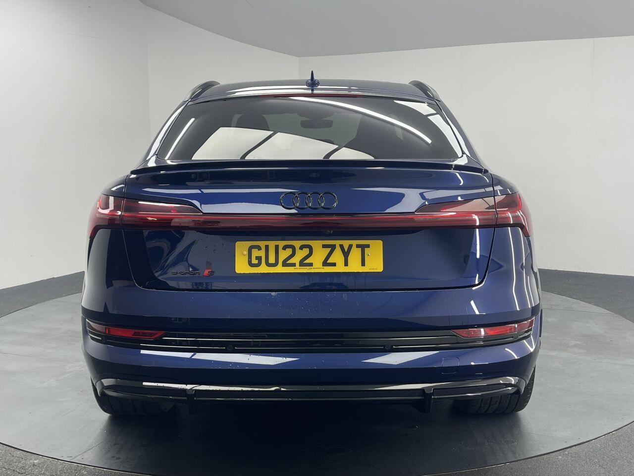 Audi e-tron S - Image 11