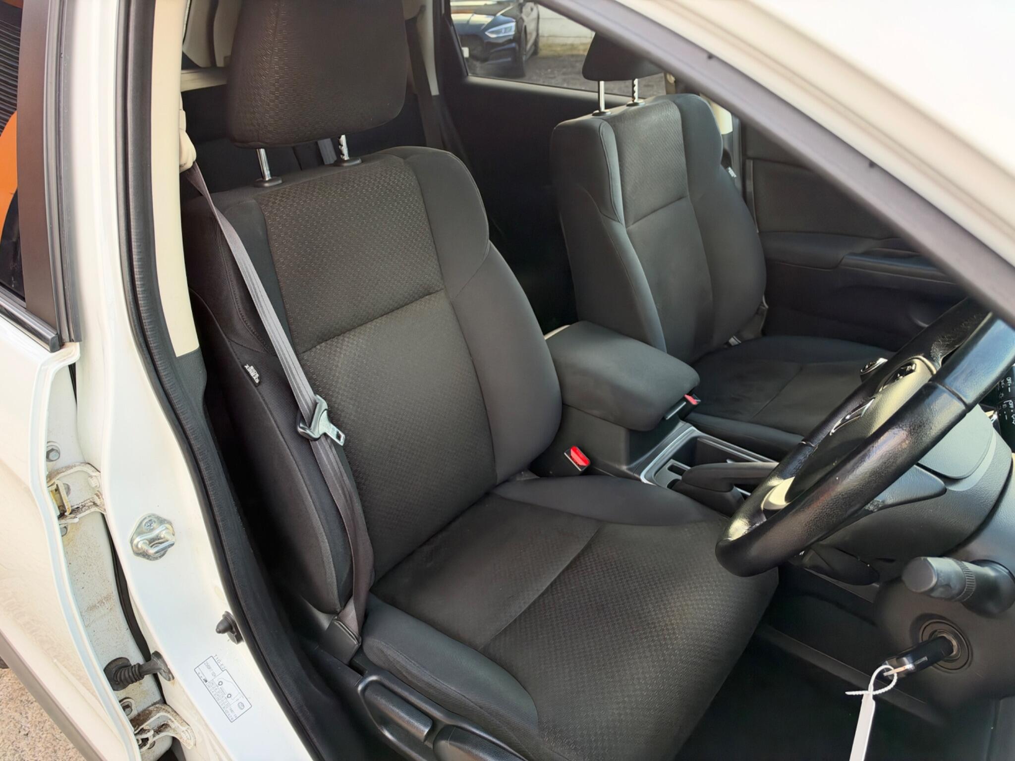 Honda CR-V - Image 14