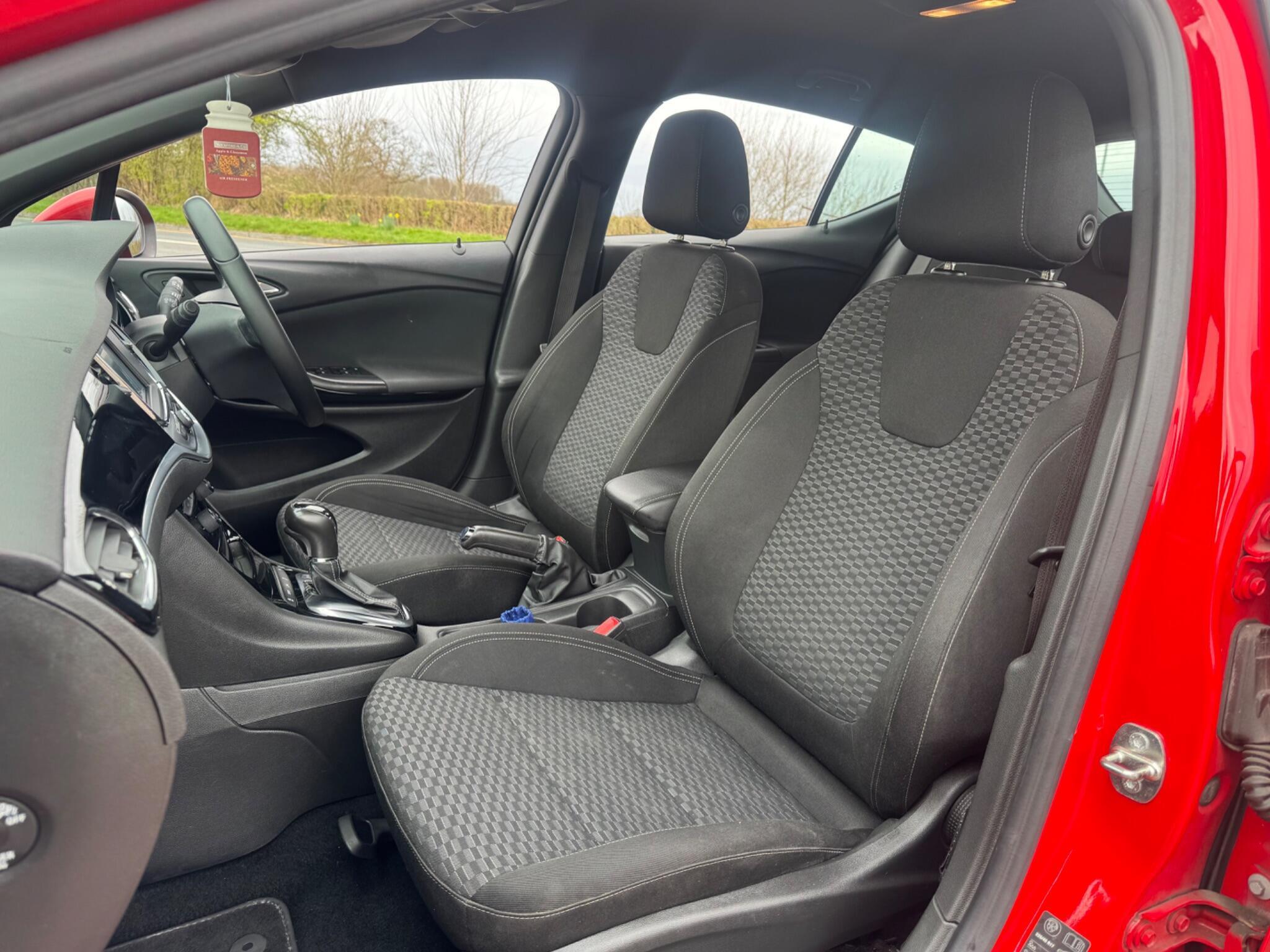 Vauxhall Astra - Image 12