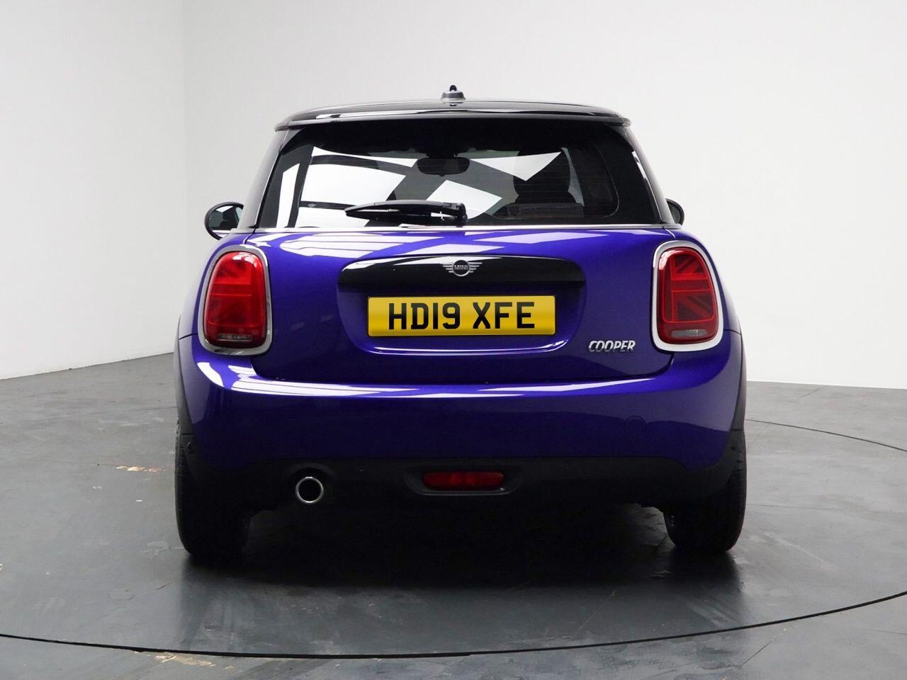 MINI Hatch - Image 8