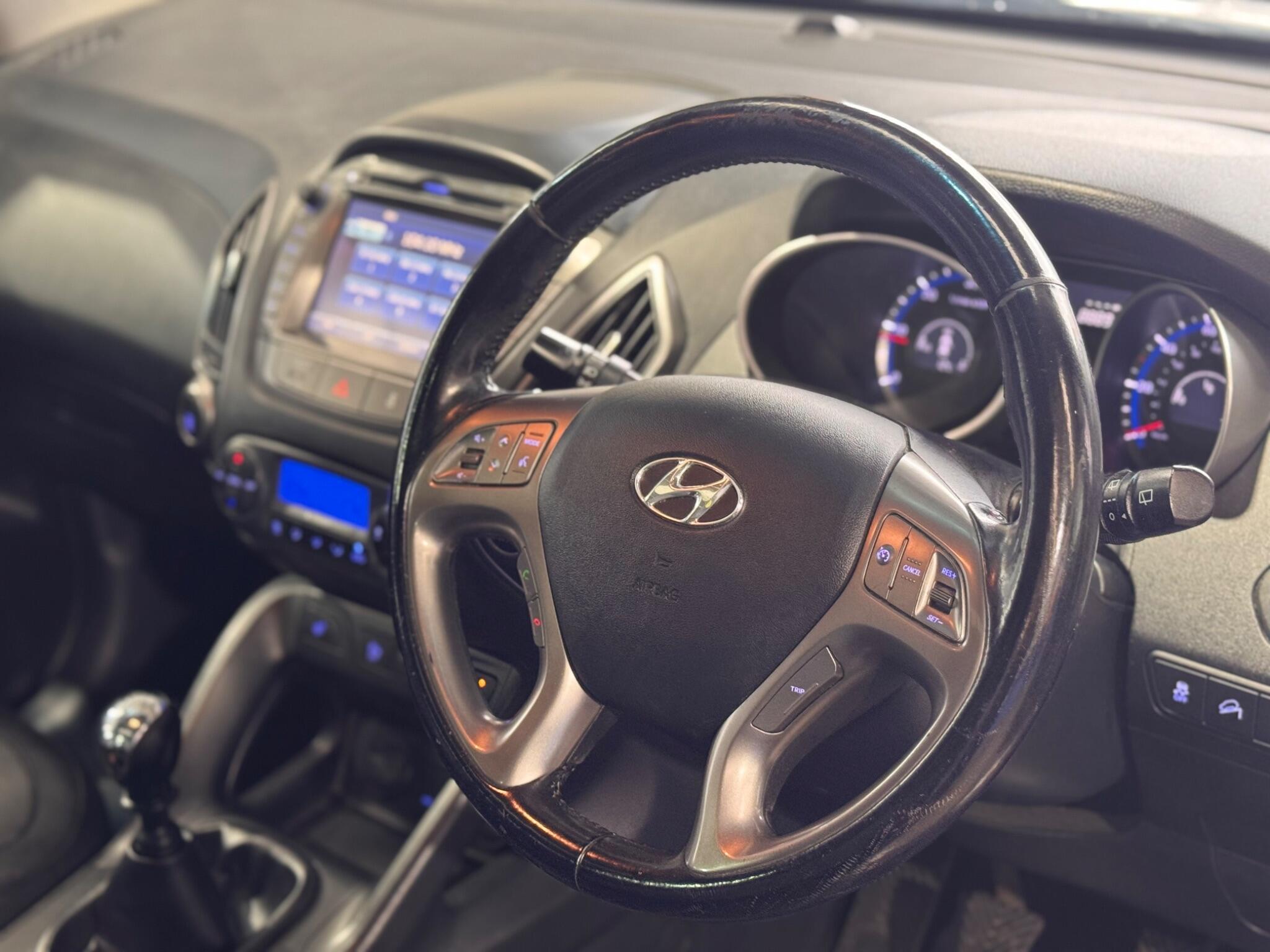 Hyundai ix35 - Image 21