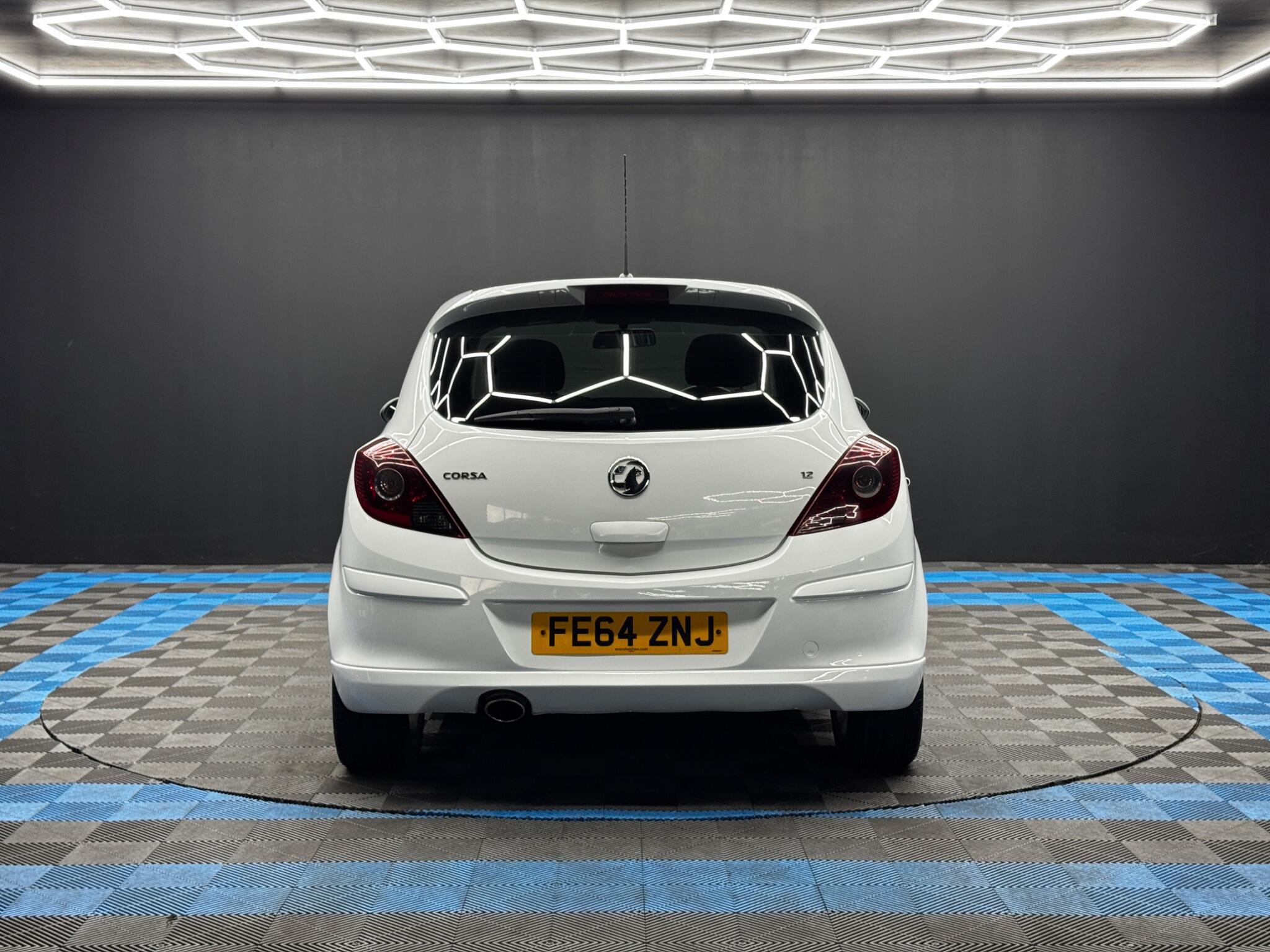 Vauxhall Corsa - Image 6
